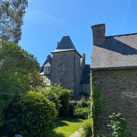 Bed and Breakfast Manoir Des Bords De Rance Plouër-sur-Rance Exterior foto