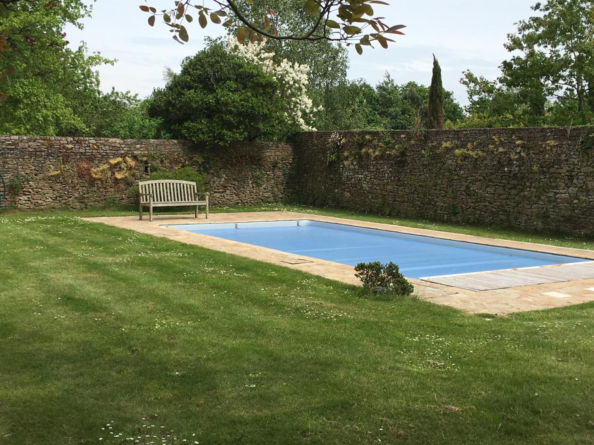 Bed and Breakfast Manoir Des Bords De Rance Plouër-sur-Rance Exterior foto